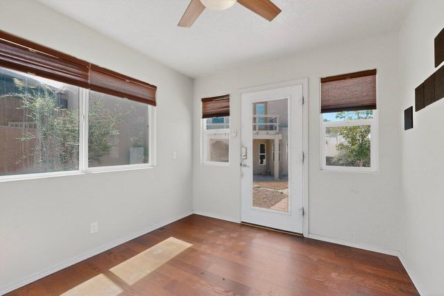 9633 De Vargas Loop NE, Albuquerque, NM 87109