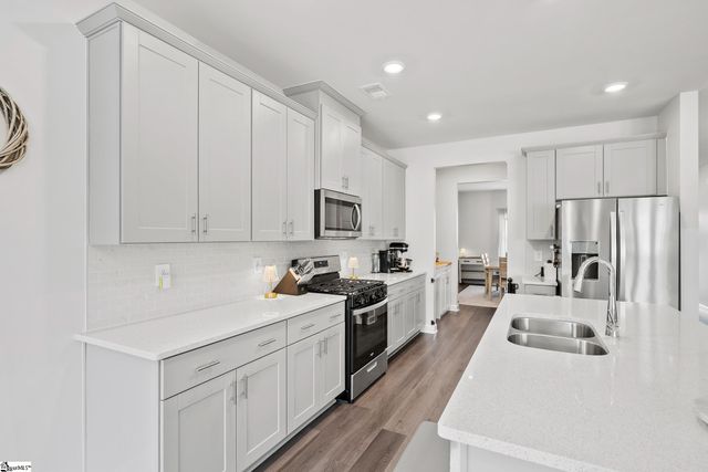 219 Lavinia Circle, Duncan, SC 29334