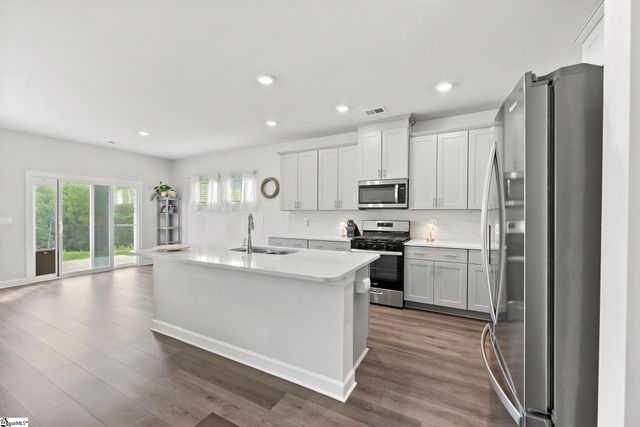 219 Lavinia Circle, Duncan, SC 29334