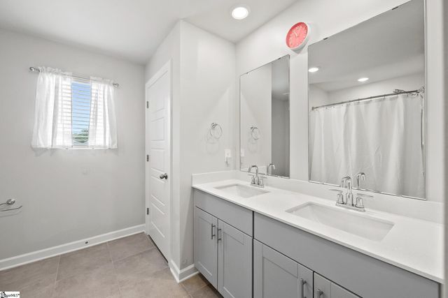 219 Lavinia Circle, Duncan, SC 29334