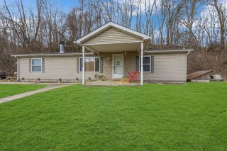 105 Powerline Rd, New Sewickley Twp, PA 15042