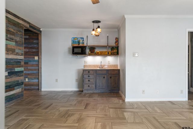 15476 Lakeside Dr., Bullard, TX 75757