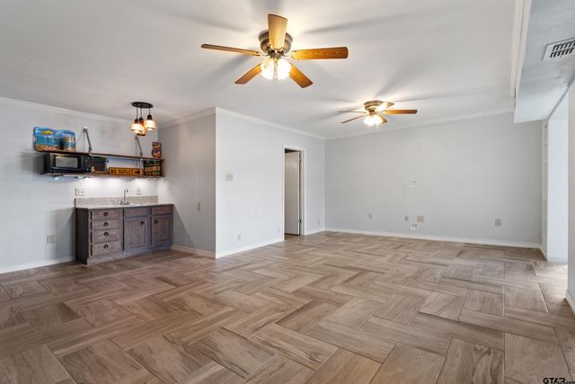 15476 Lakeside Dr., Bullard, TX 75757