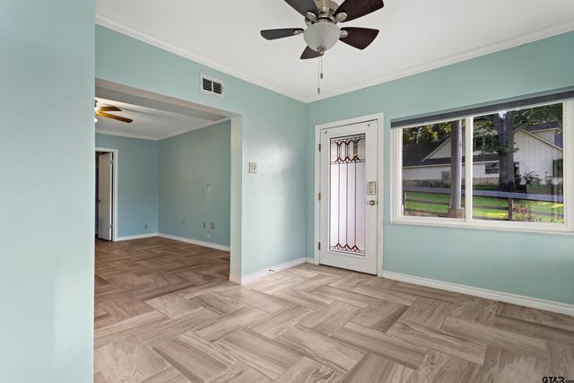 15476 Lakeside Dr., Bullard, TX 75757