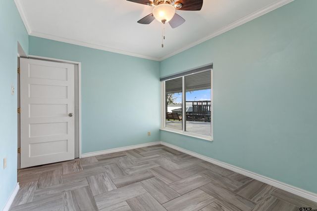 15476 Lakeside Dr., Bullard, TX 75757