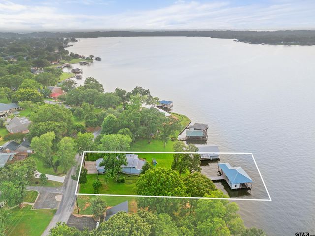 15476 Lakeside Dr., Bullard, TX 75757
