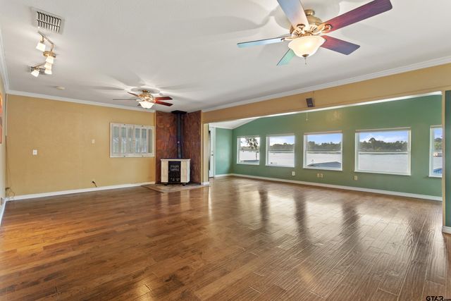 15476 Lakeside Dr., Bullard, TX 75757
