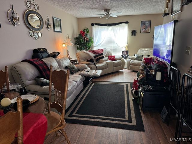 25 CRESTWOOD Court, Millbrook, AL 36054