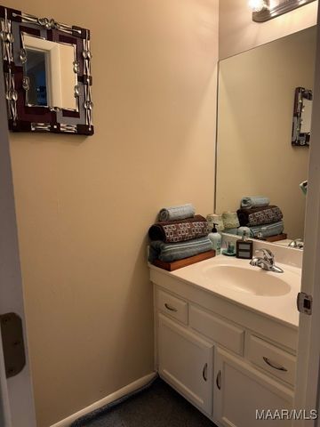 25 CRESTWOOD Court, Millbrook, AL 36054