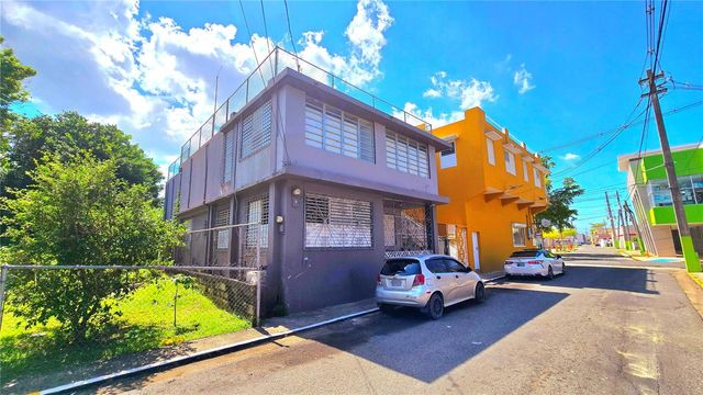 JULIAN BLANCO PUEBLO 35, Vega Baja, PR 00693