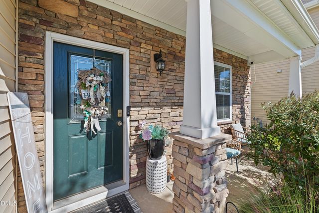379 N Great White Way, Clayton, NC 27527