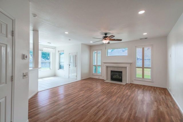 11606 Canyon Woods Drive, Tomball, TX 77377