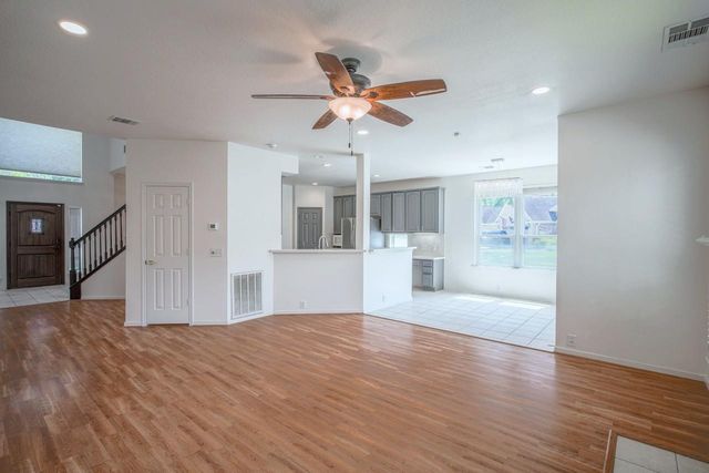 11606 Canyon Woods Drive, Tomball, TX 77377