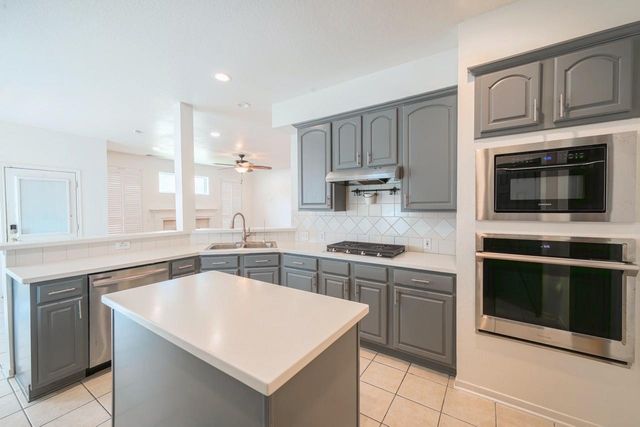 11606 Canyon Woods Drive, Tomball, TX 77377