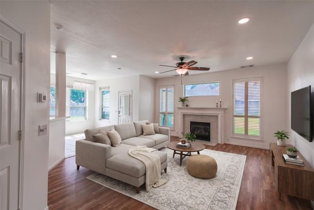 11606 Canyon Woods Drive, Tomball, TX 77377