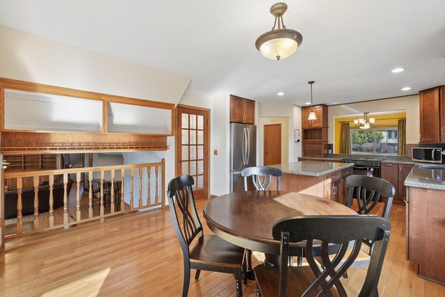 970 Sherwood Road, Shoreview, MN 55126