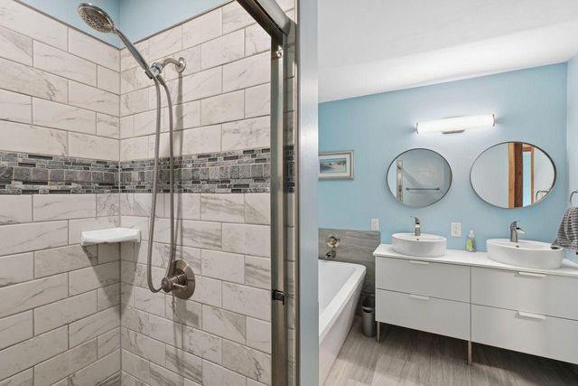 970 Sherwood Road, Shoreview, MN 55126