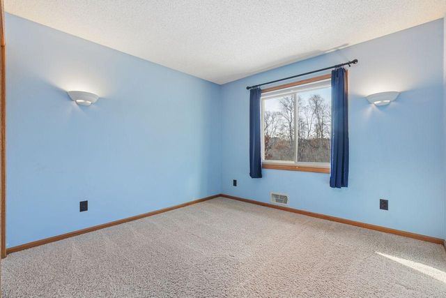 970 Sherwood Road, Shoreview, MN 55126