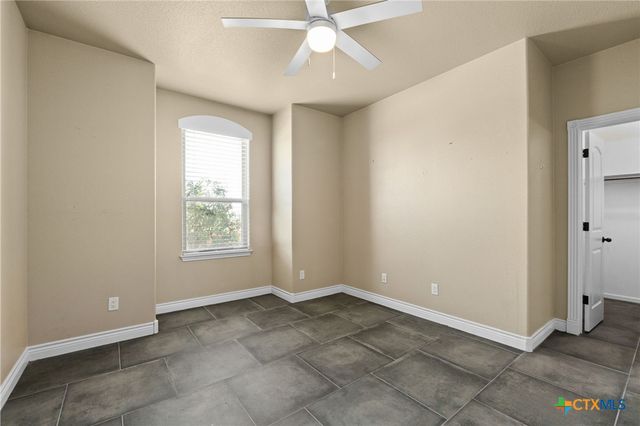 1135 Redleaf Drive, Nolanville, TX 76559