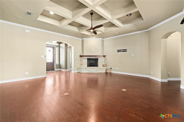 1135 Redleaf Drive, Nolanville, TX 76559