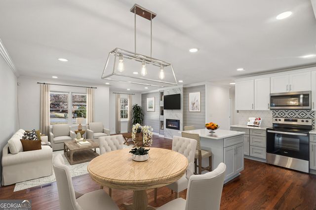 2198 Lower Roswell Road, Marietta, GA 30068