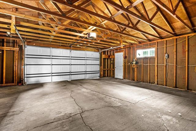 2125 Swan Lake Road, Duluth, MN 55811