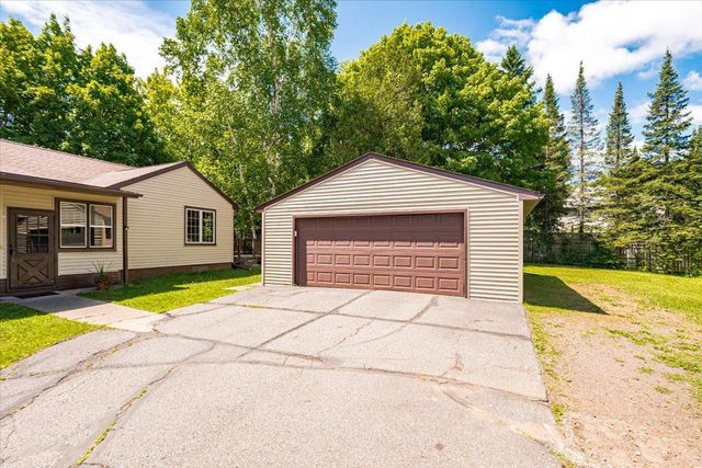 2125 Swan Lake Road, Duluth, MN 55811