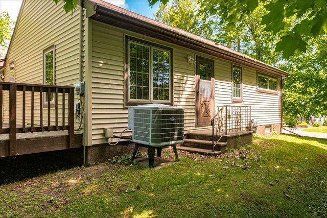 2125 Swan Lake Road, Duluth, MN 55811