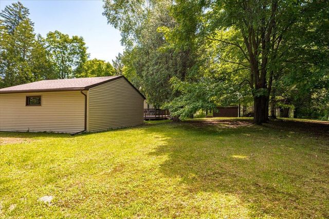 2125 Swan Lake Road, Duluth, MN 55811