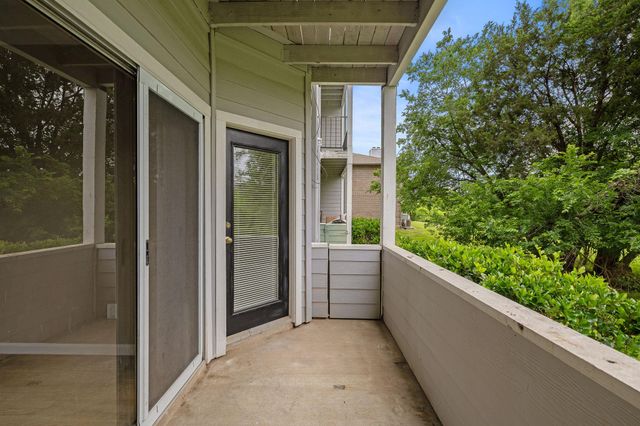 12166 Metric BLVD 180, Austin, TX 78758
