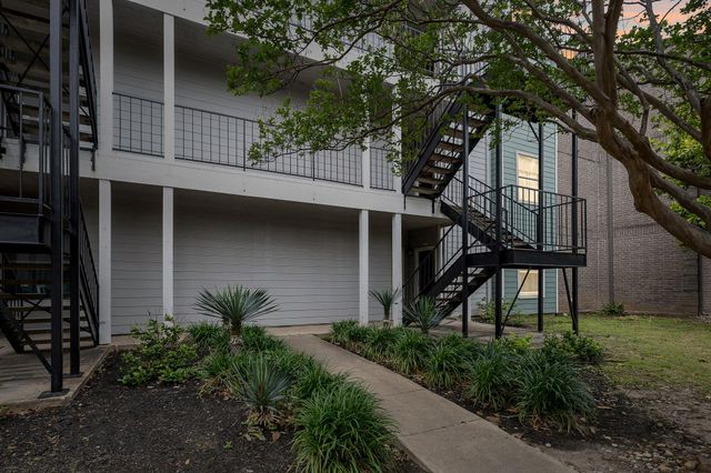 12166 Metric BLVD 180, Austin, TX 78758