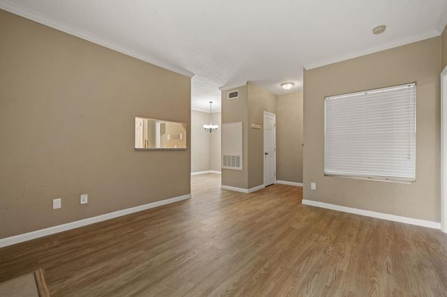 12166 Metric BLVD 180, Austin, TX 78758