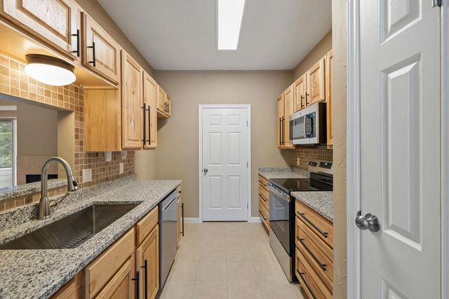12166 Metric BLVD 180, Austin, TX 78758