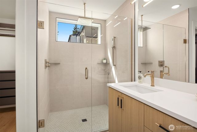 1506 N 100th Street, Seattle, WA 98133