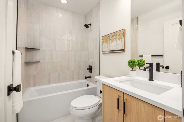 1506 N 100th Street, Seattle, WA 98133