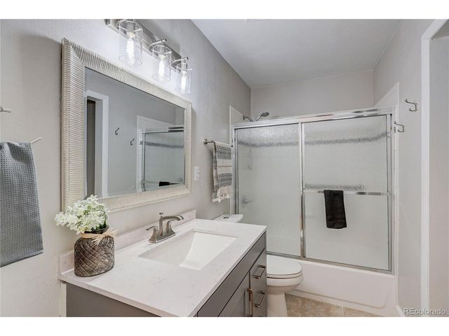 7350 W 44th Pl, Wheat Ridge, CO 80033