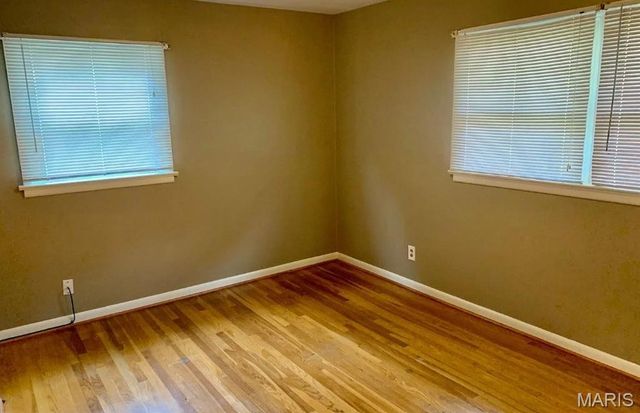 128 Fenwick Drive, Ferguson, MO 63135