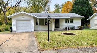 128 Fenwick Drive, Ferguson, MO 63135