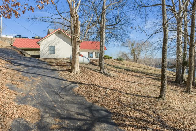 95 Pats Dr, Sugar Tree, TN 38380