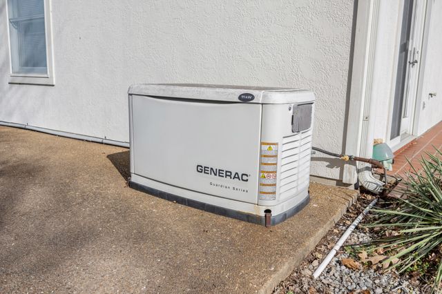 95 Pats Dr, Sugar Tree, TN 38380