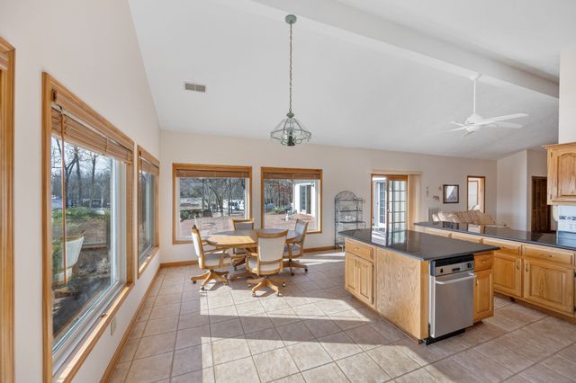 95 Pats Dr, Sugar Tree, TN 38380