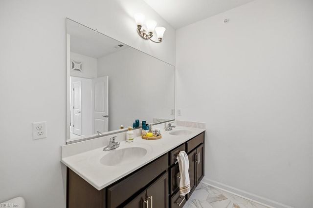 1732 Dromolin Dr Ste 304, Virginia Beach, VA 23456