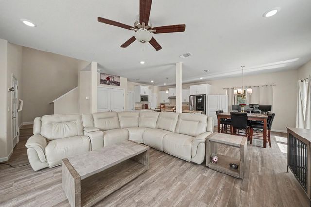 13906 Rose Quartz Ct, Pine Grove, CA 95665