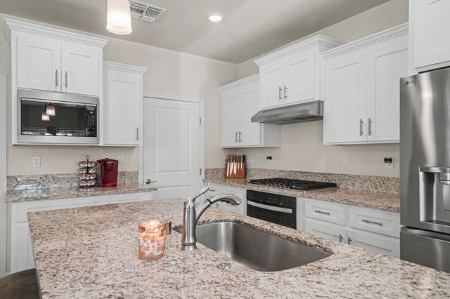 13906 Rose Quartz Ct, Pine Grove, CA 95665
