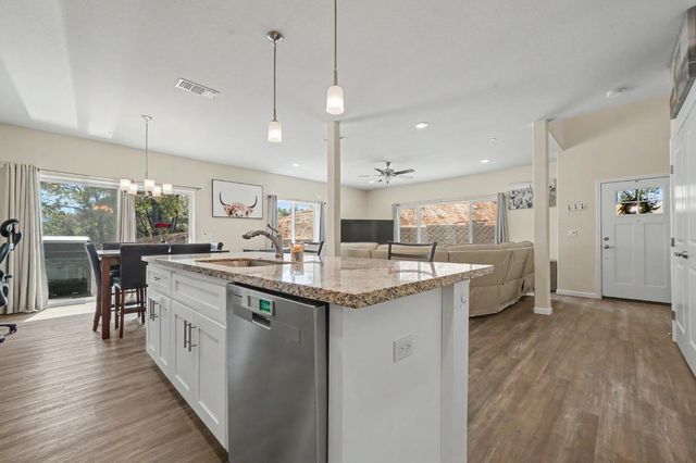 13906 Rose Quartz Ct, Pine Grove, CA 95665