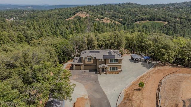 13906 Rose Quartz Ct, Pine Grove, CA 95665