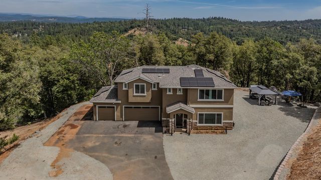 13906 Rose Quartz Ct, Pine Grove, CA 95665