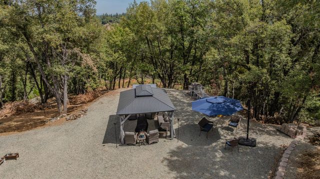 13906 Rose Quartz Ct, Pine Grove, CA 95665