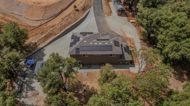 13906 Rose Quartz Ct, Pine Grove, CA 95665
