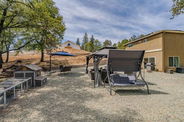 13906 Rose Quartz Ct, Pine Grove, CA 95665